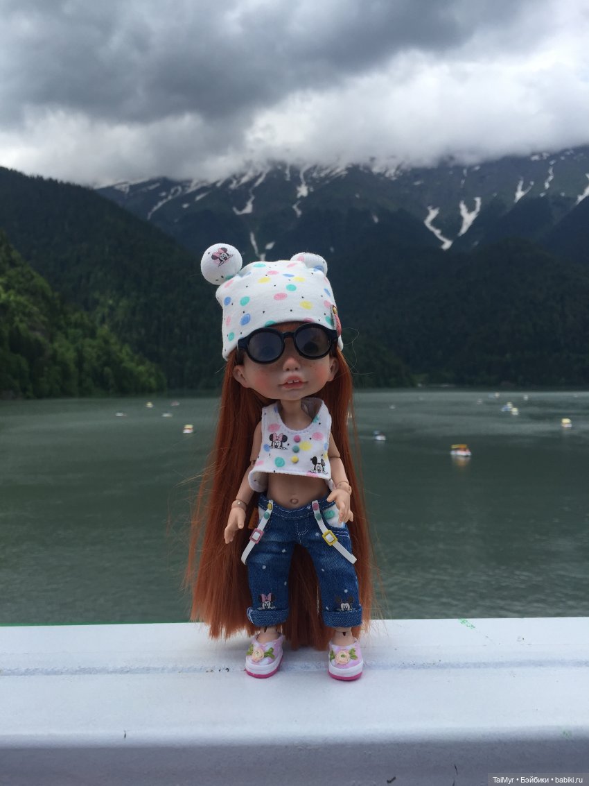 Путешествие Люсеньки на озеро Рица (часть 2)