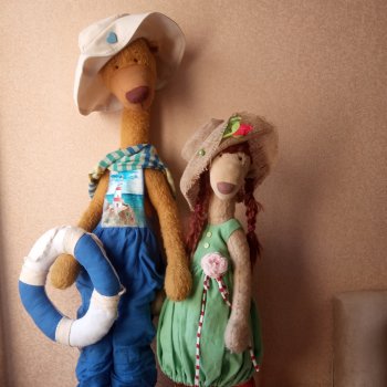 Наряды от мастерской " Безумный шляпник"