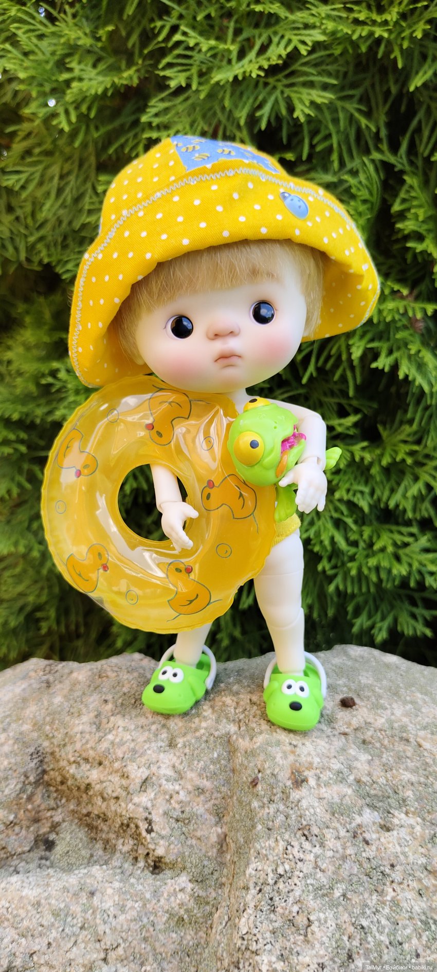 Китти в отпуске — Куклы Qbaby (Кьюбейби) Rodgerdoll: для тела Ob11 (фото 8)