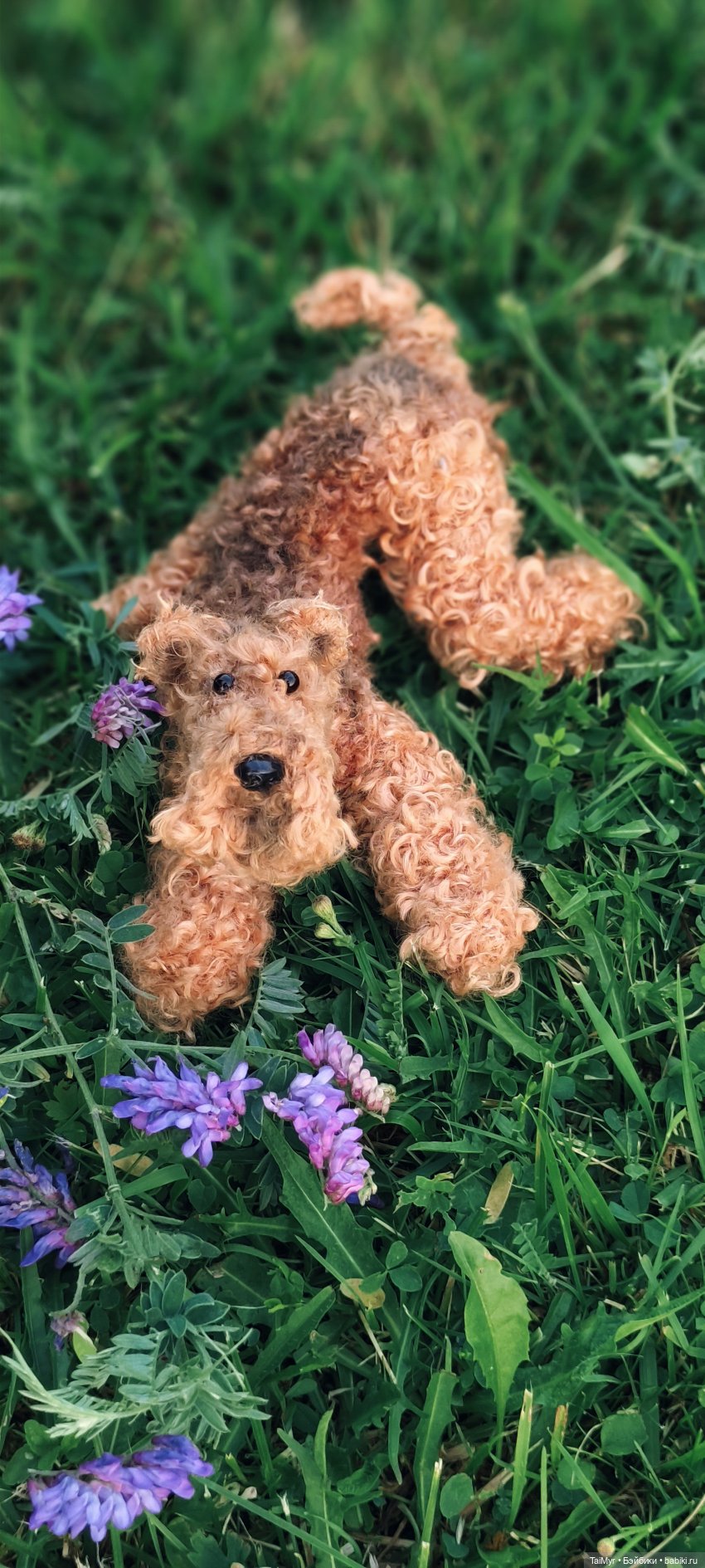 Рекс отдыхает на даче — Авторские игрушки из разных материалов: синельная проволока