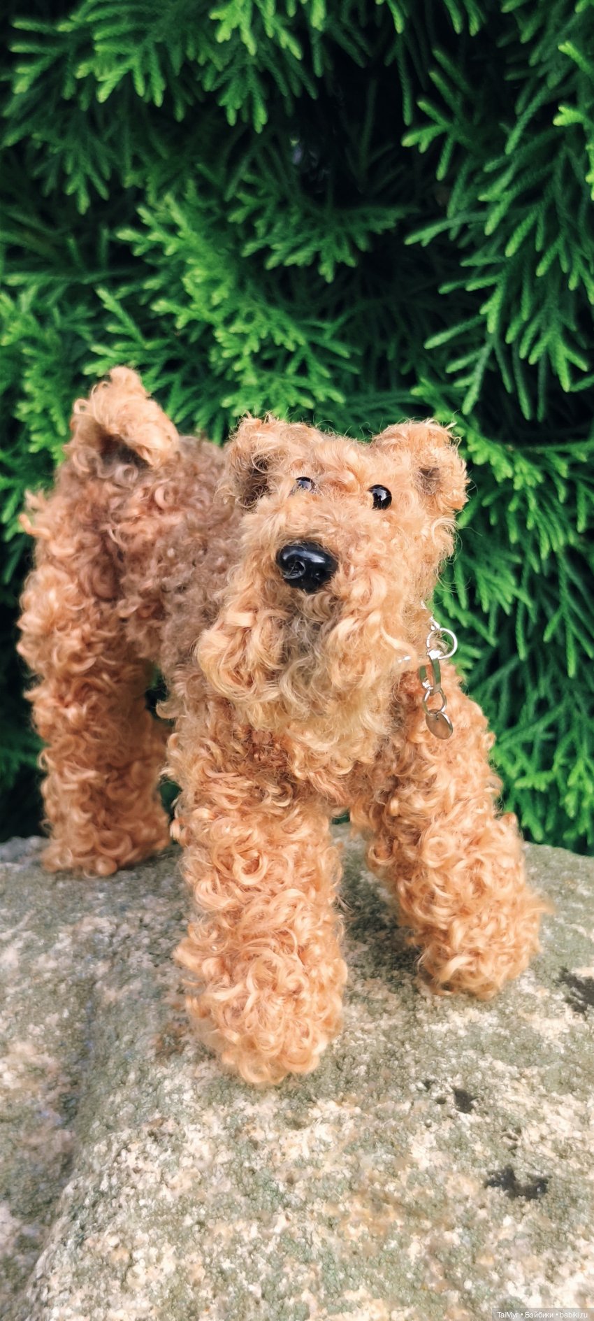 Рекс отдыхает на даче — Авторские игрушки из разных материалов: синельная проволока