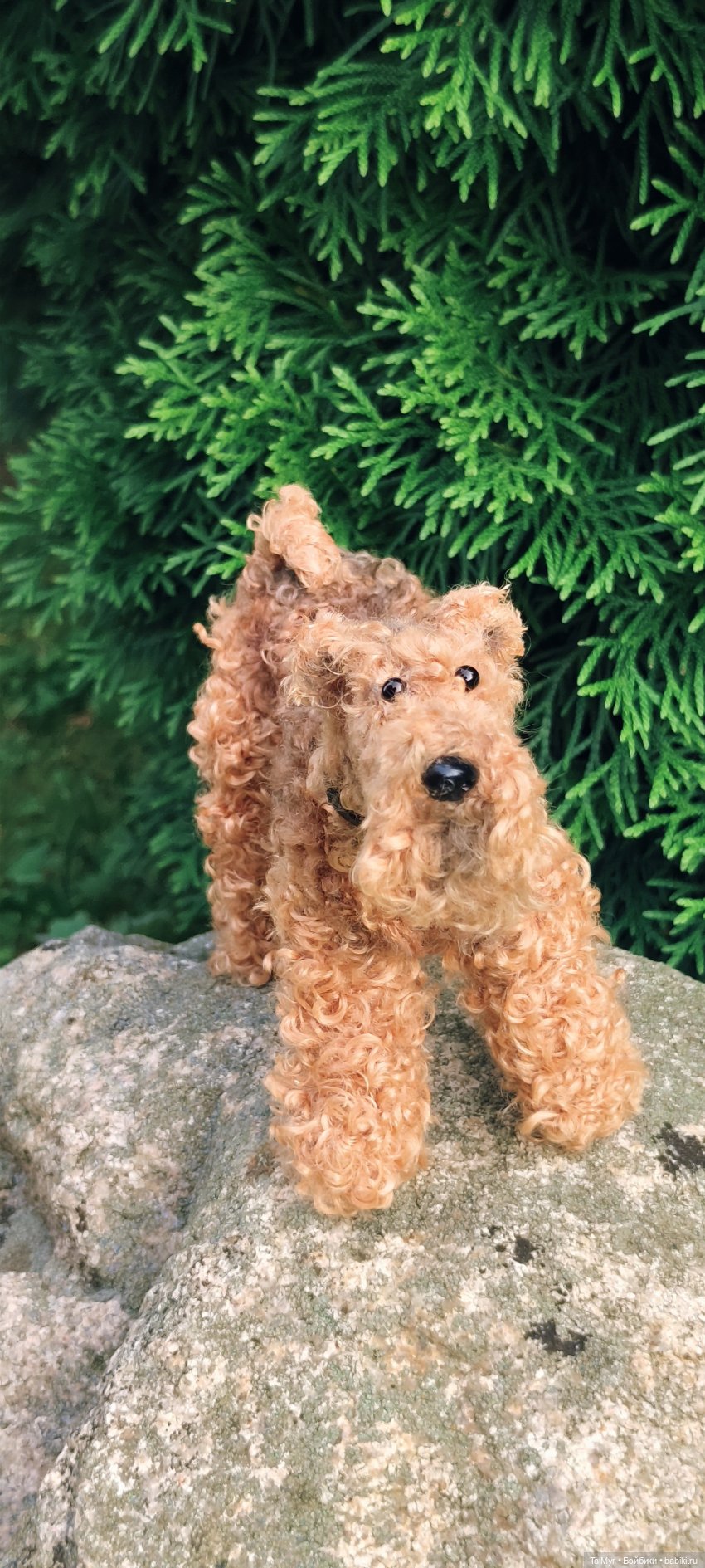 Рекс отдыхает на даче — Авторские игрушки из разных материалов: синельная проволока