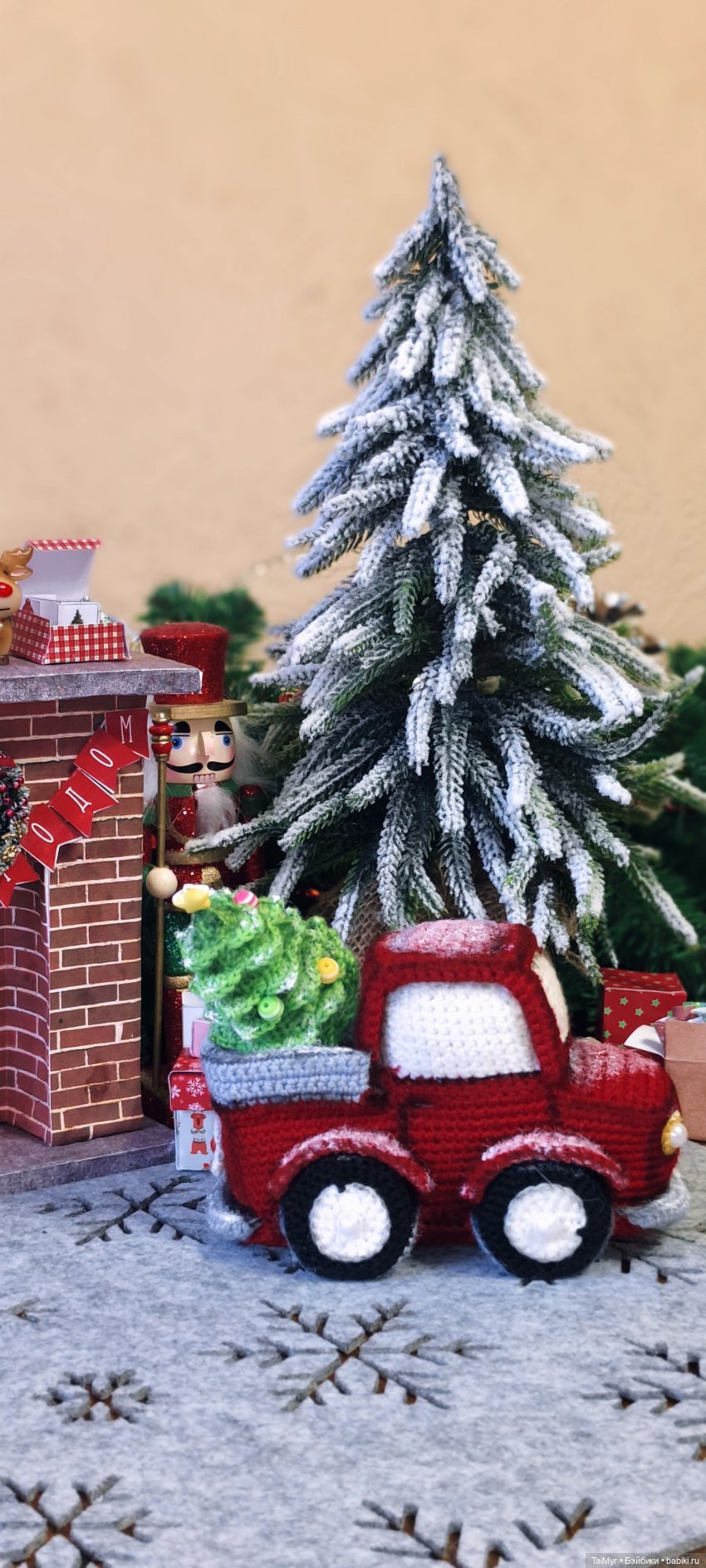 Китти и подарок на новый год (фото 5)