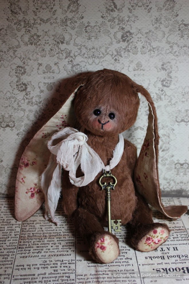 "Ключ от баночки с ирисками..." Авторский кролик Тедди (фото 2)