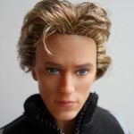 Максим Каммерер (Финник из "Голодных игр") и парень из Техасского университета. Barbie, Ken