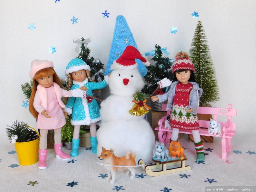 Новогодние открытки с участием кукол из моей коллекции