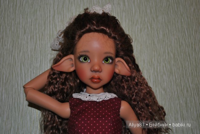 Моя прекрасная Ларисса, Kaye Wiggs