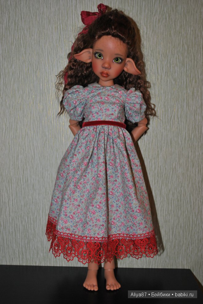 Моя прекрасная Ларисса, Kaye Wiggs