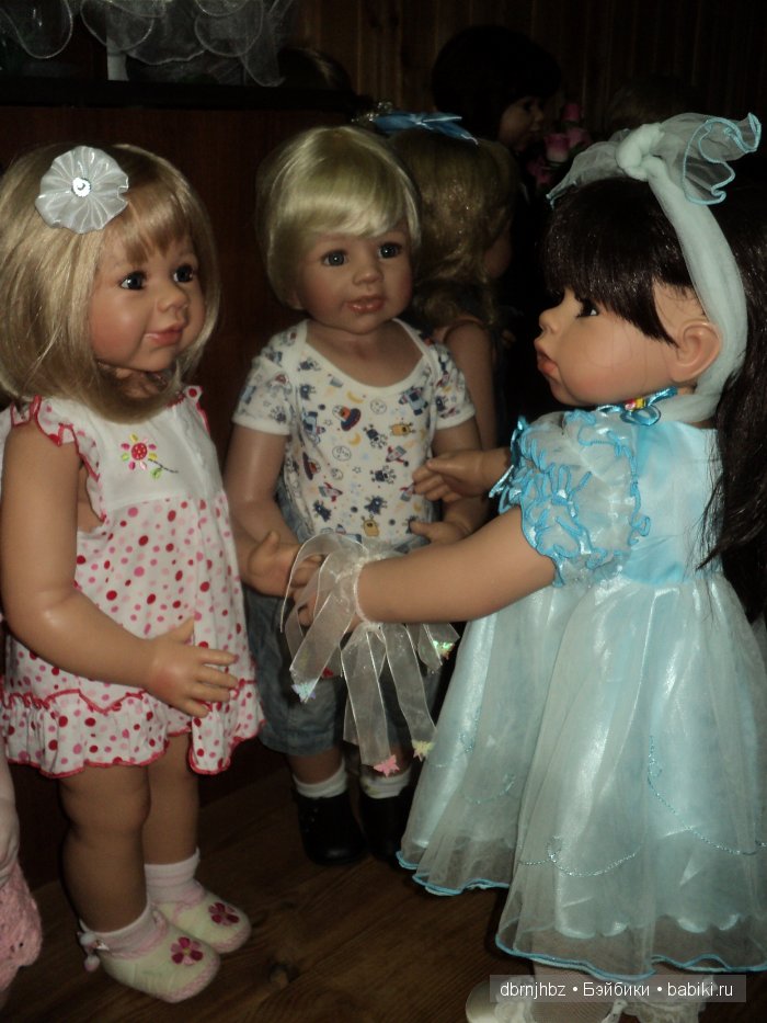 Битси знакомится с новым домом и новыми друзьями