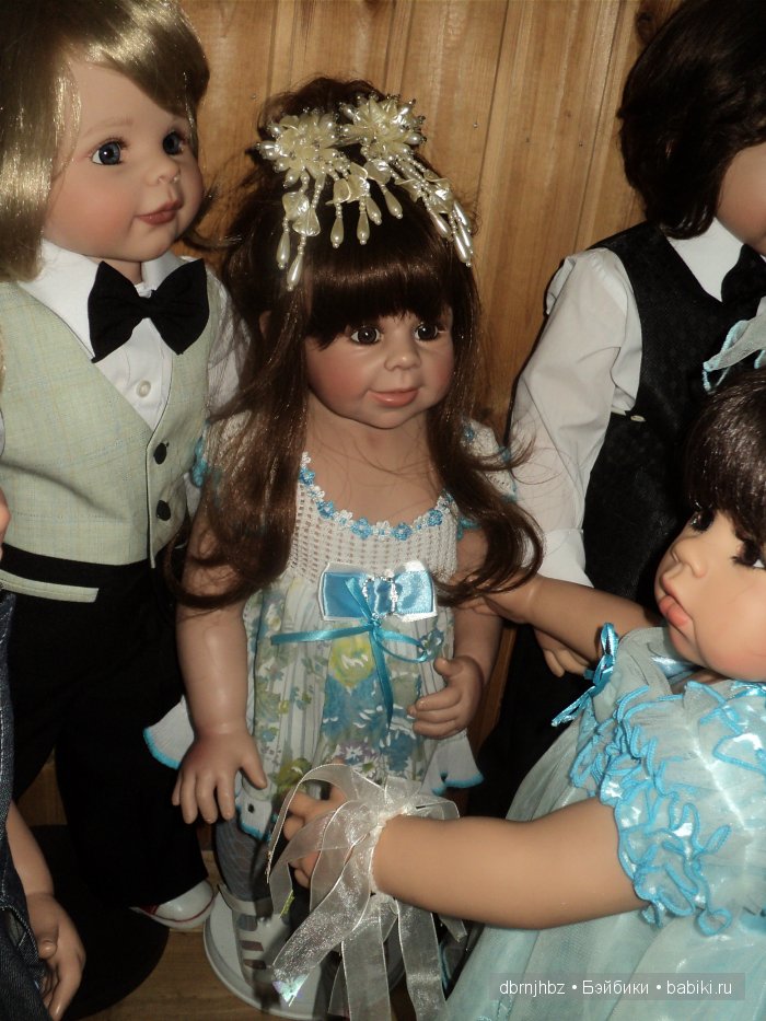 Битси знакомится с новым домом и новыми друзьями