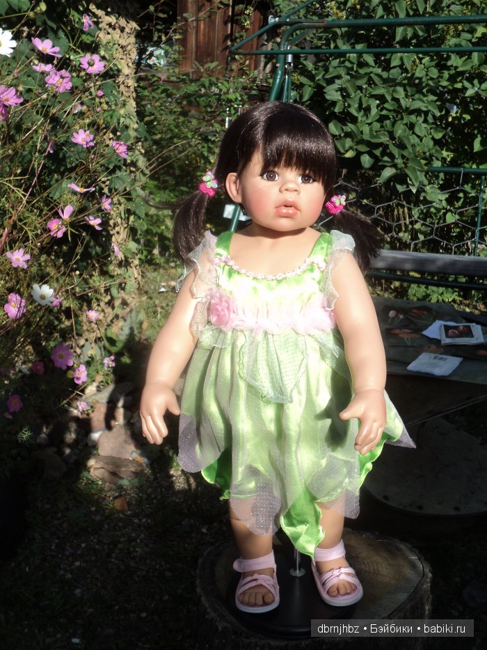 Битси знакомится с новым домом и новыми друзьями