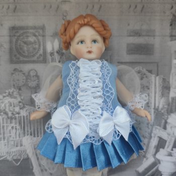 Продолжаю наряжать мою красавицу