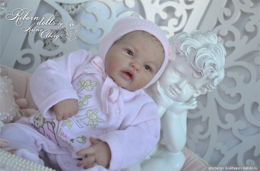 Сашенька, Adeline Ping Lau