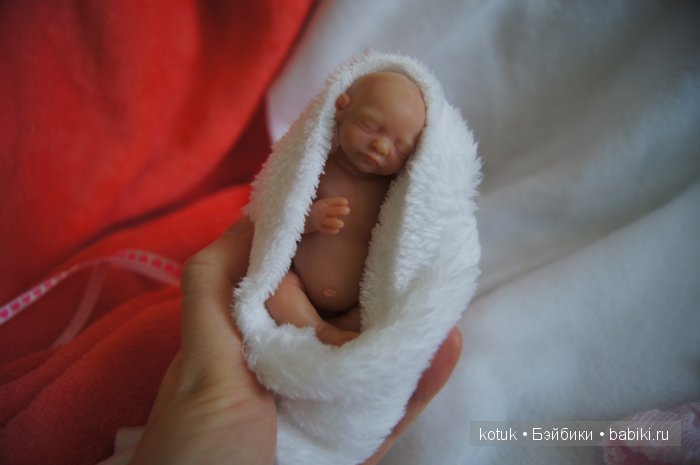 Моя крошка. Авторская мини кукла (фото 5)