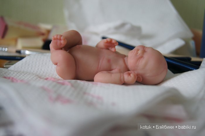 Моя крошка. Авторская мини кукла (фото 4)