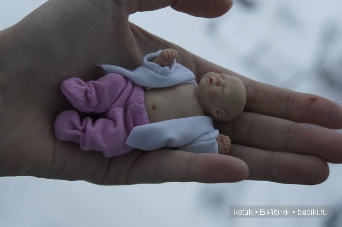 Крошка Эмили. Мини кукла ООАК Юлии Хома (фото 3)