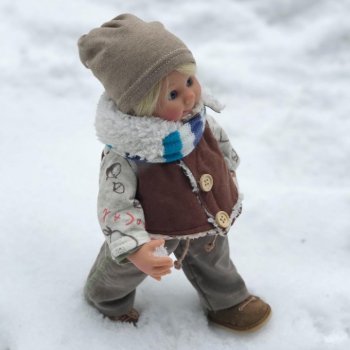 Фотографии кукол на улице 🤗