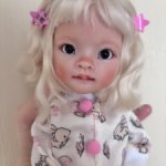 Милая малышка !