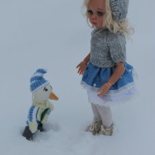 Девочка и снеговик