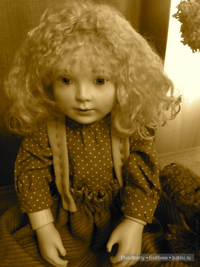 Девочка с куклой. Авторская кукла Lynne and Michael Roche. Marigold Winter, Bonnie baby pink