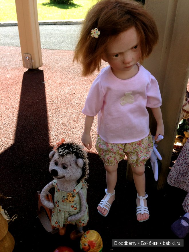 Встреча на прогулке. Трогательные малыши Laurence Ruet