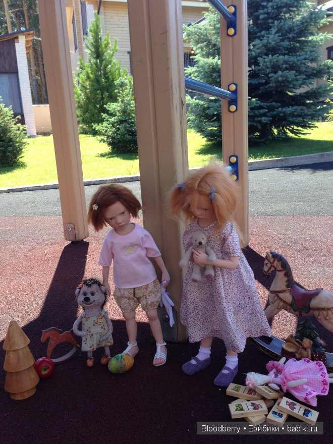 Встреча на прогулке. Трогательные малыши Laurence Ruet