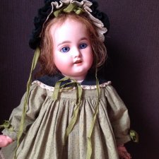 Платье и боннет для антикварной куклы 40-45 см