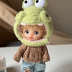 Шапка крокодил на об11 или куклу с размером головы 14-15 см