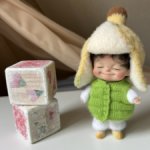 Шапка банан для кукол об11 или с размером головы 14-15 см