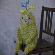 Черника, существо из леса.