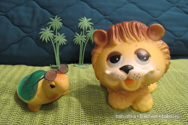 Резиновые игрушки, живущие в нашей семье