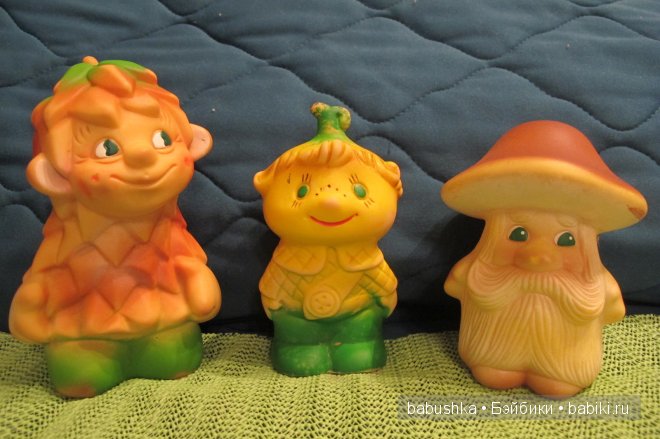 Резиновые игрушки, живущие в нашей семье