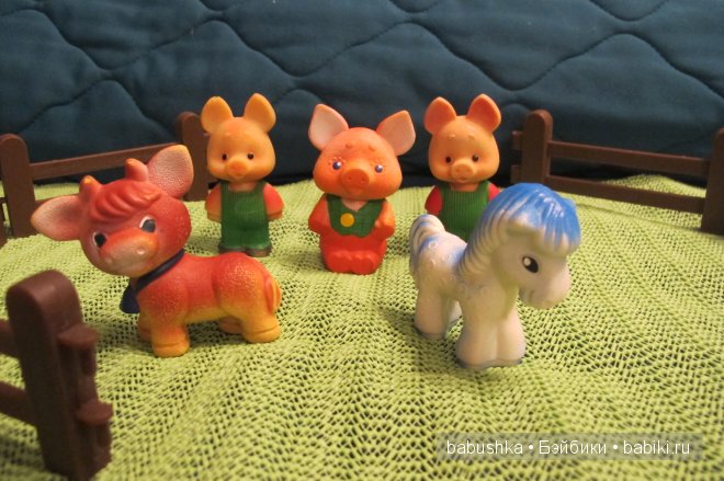 Резиновые игрушки, живущие в нашей семье