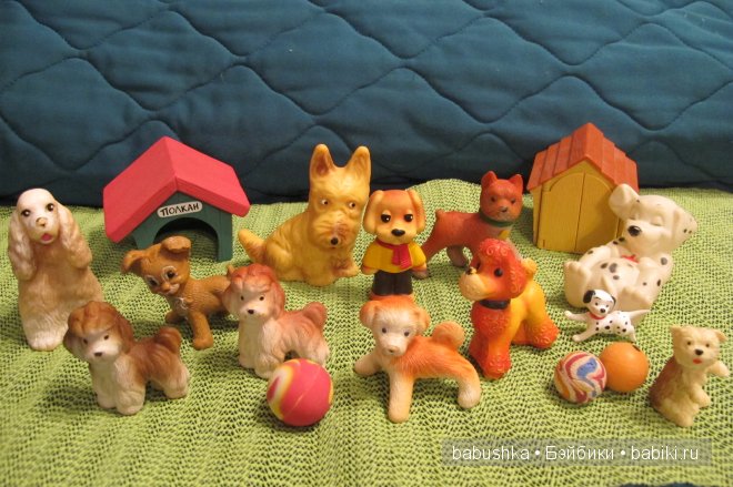 Резиновые игрушки, живущие в нашей семье