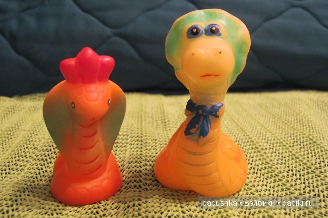 Резиновые игрушки, живущие в нашей семье