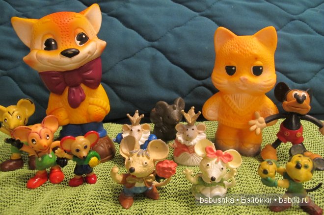 Резиновые игрушки, живущие в нашей семье