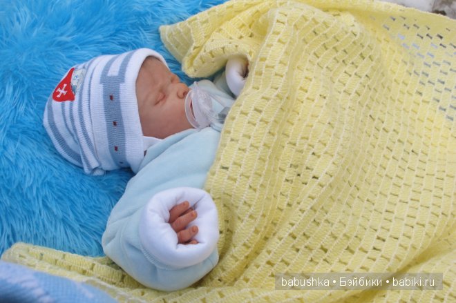 Воскресная прогулка - реборн Ромочка