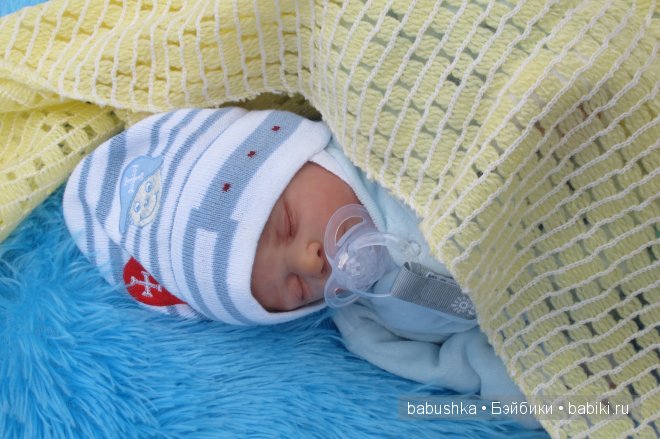 Воскресная прогулка - реборн Ромочка