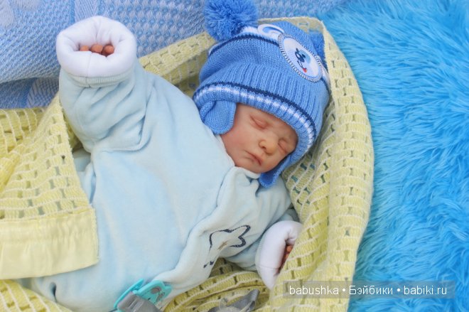 Воскресная прогулка - реборн Ромочка