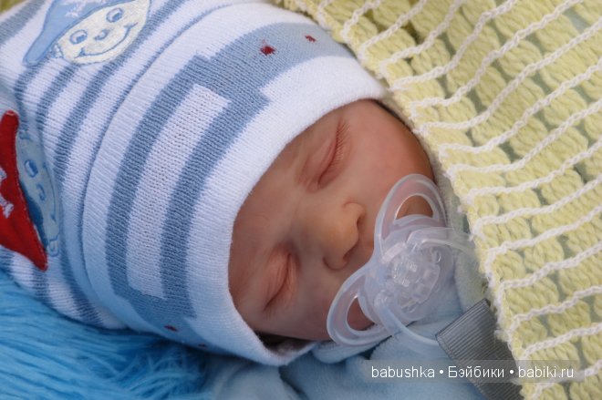 Воскресная прогулка - реборн Ромочка