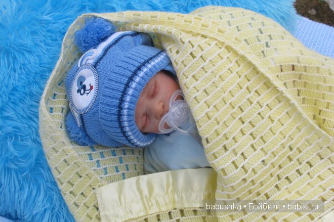 Воскресная прогулка - реборн Ромочка (фото 8)