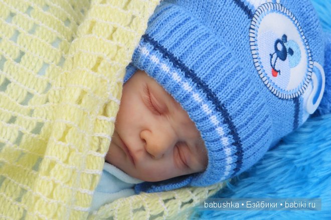 Воскресная прогулка - реборн Ромочка