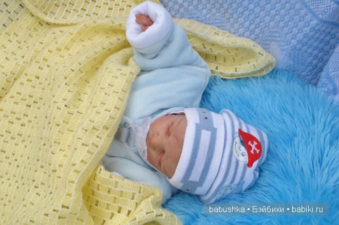 Воскресная прогулка - реборн Ромочка