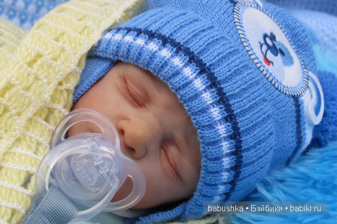 Воскресная прогулка - реборн Ромочка