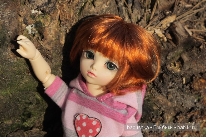 Прогулка Молли ( кукла БЖД) и встреча со смурфиками + влюбленная парочка уточек