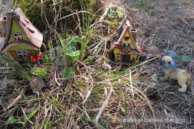 Прогулка Молли ( кукла БЖД) и встреча со смурфиками + влюбленная парочка уточек