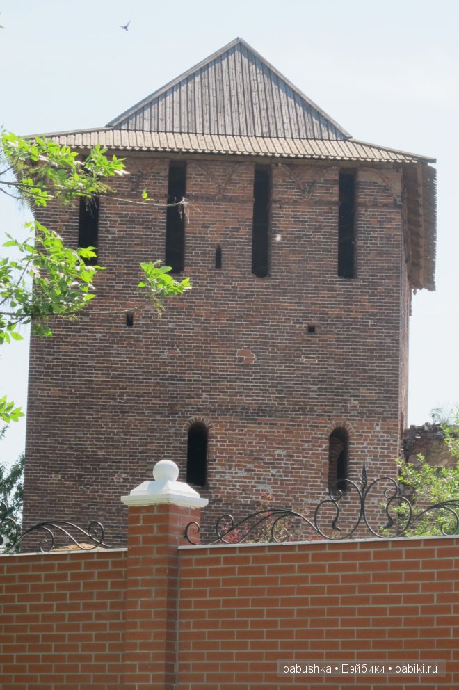 Прогулка по территории Кремля, Коломна