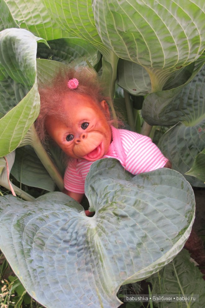 Прогулка дочкиной обезьянки-реборна Нямочки (фото 5)