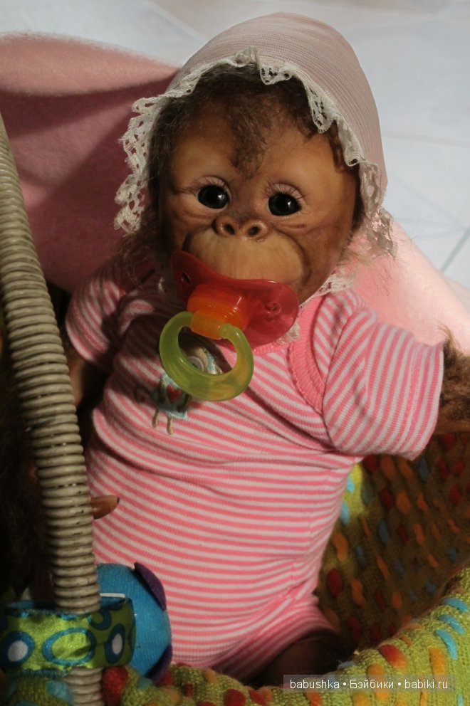 Прогулка дочкиной обезьянки-реборна Нямочки (фото 9)