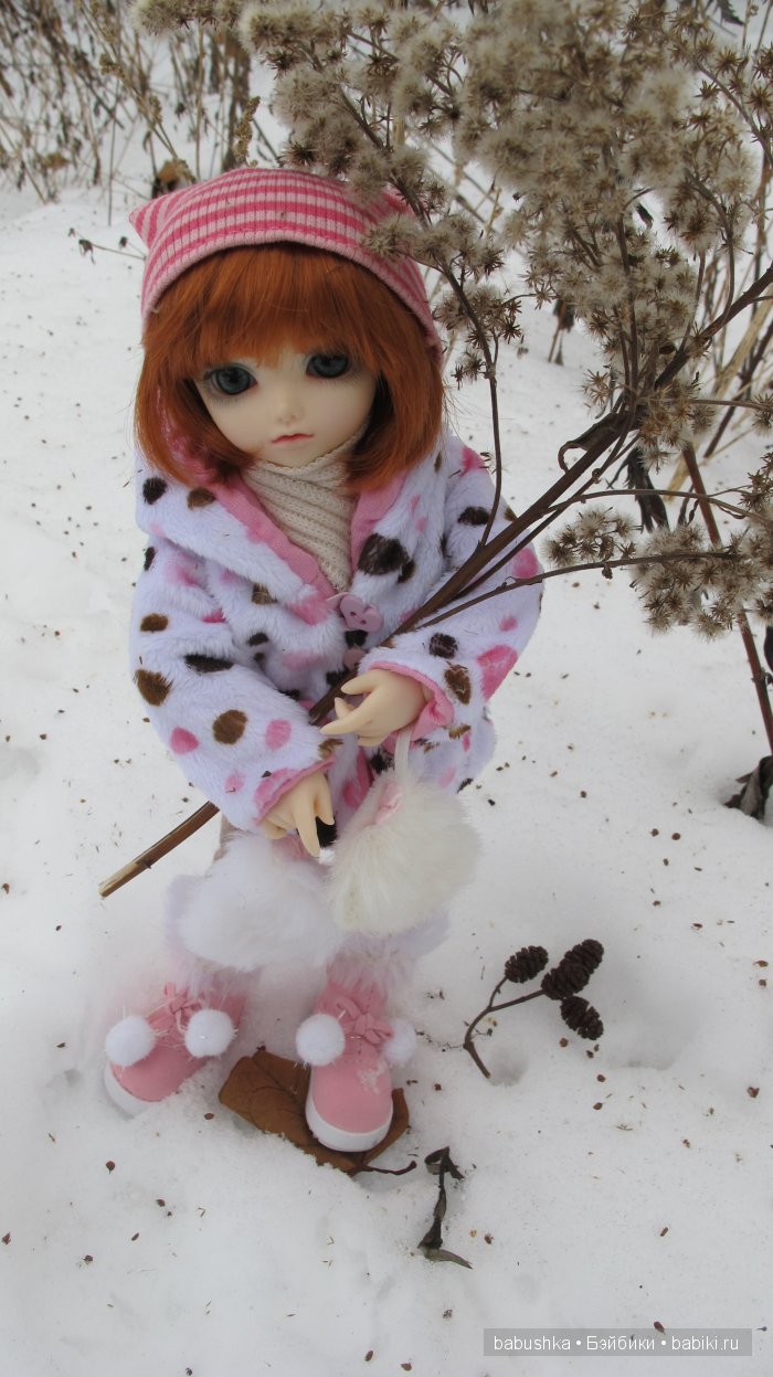 Зима. Просто фотографии Молли ( кукла бжд )